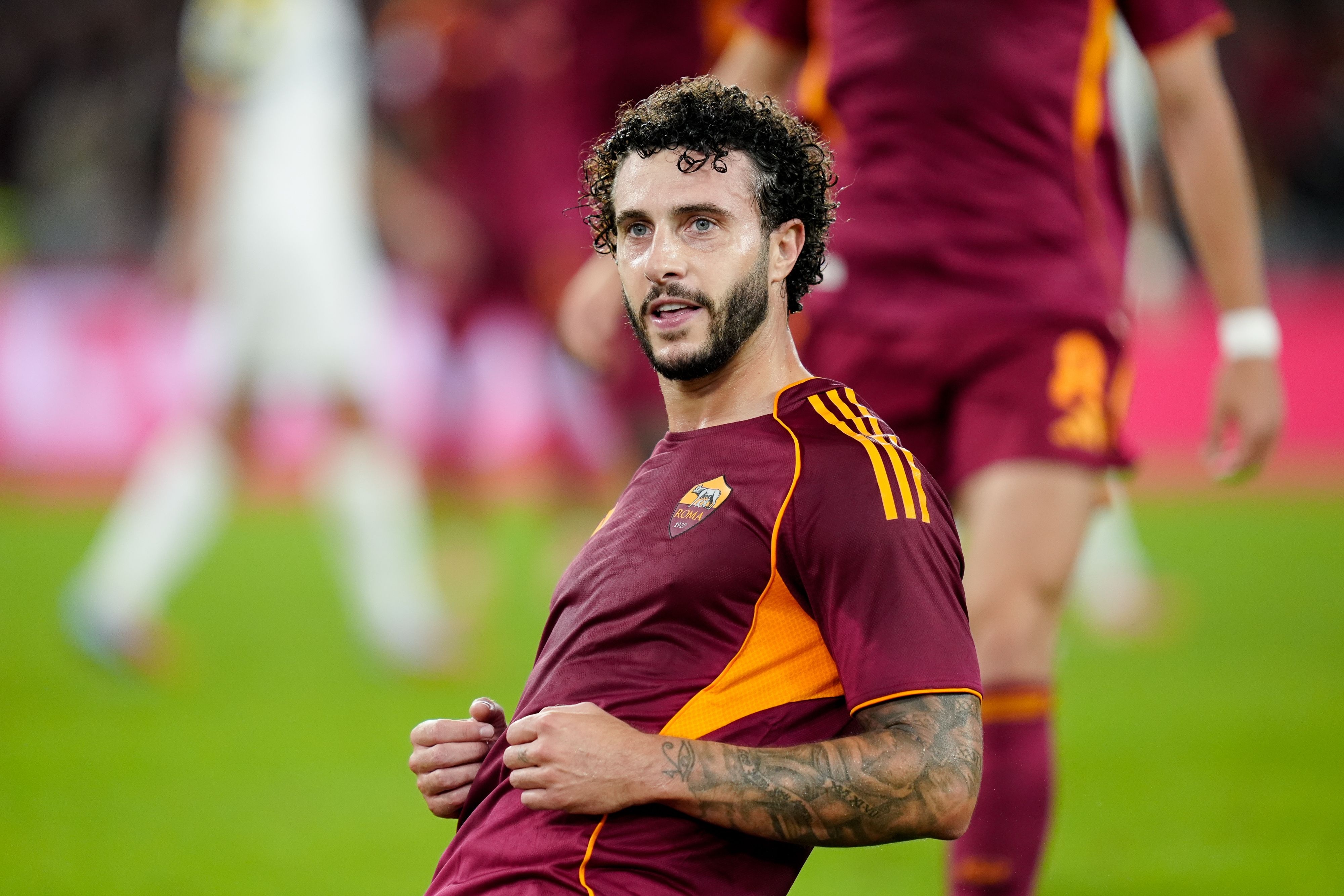 注册送彩金-斯基拉：罗马接近和埃尔莫索续约至2028年，目前合同在2027年到期