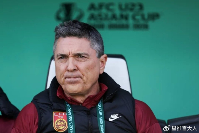 注册送彩金-膜拜安东尼奥！6人轮换造最大比分胜利 被球员高高抛起 里皮之后最强|U23|西班牙|亚洲杯|决赛|安东尼奥-瓦伦西亚_新浪体育_新浪新闻